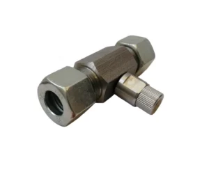 Złączka trójnikowa z dyszą wysokociśnieniową 0,2 mm + nakrętki z pierścieniami na rurkę 12 mm